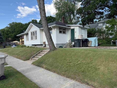 735 E Bowman Street South Bend IN 46613