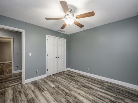 1512 Brixton Road Evansville IN 47710