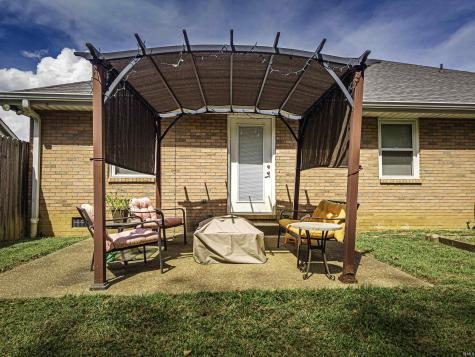 1512 Brixton Road Evansville IN 47710