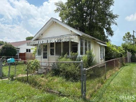 3111 S Pershing Drive Muncie IN 47302