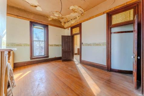 218 E Main Street Wabash IN 46992