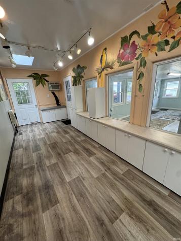 1205 S Brady Street Attica IN 47918