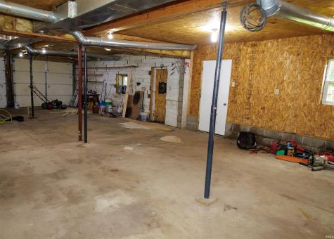 1205 S Brady Street Attica IN 47918