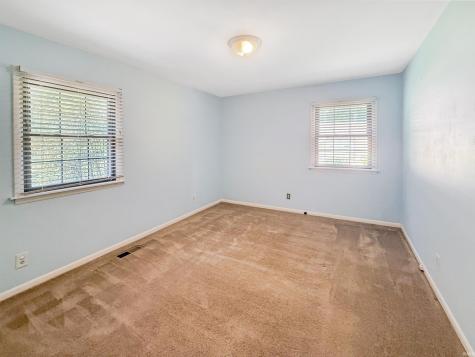 653 Greenview Drive Evansville IN 47711