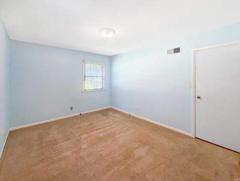 653 Greenview Drive Evansville IN 47711