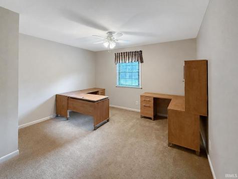 653 Greenview Drive Evansville IN 47711