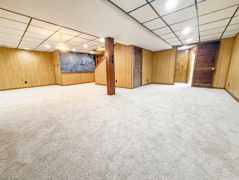 653 Greenview Drive Evansville IN 47711
