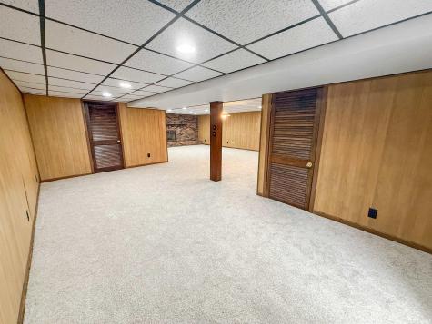 653 Greenview Drive Evansville IN 47711