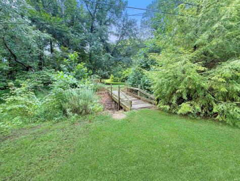 653 Greenview Drive Evansville IN 47711
