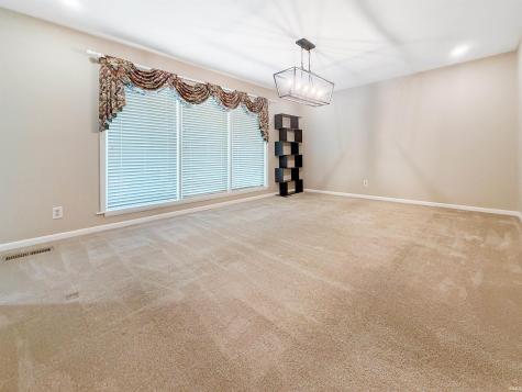 653 Greenview Drive Evansville IN 47711