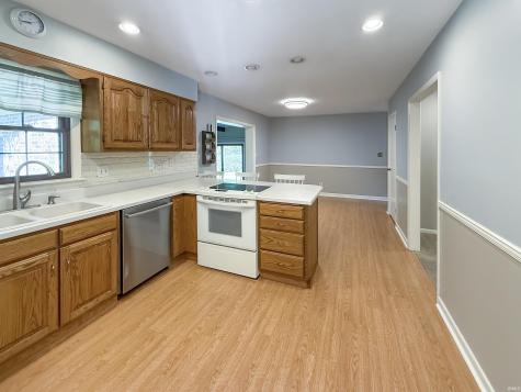 653 Greenview Drive Evansville IN 47711