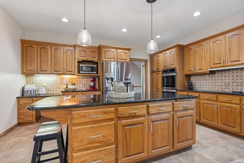 11120 Creekwood Court Fort Wayne IN 46818