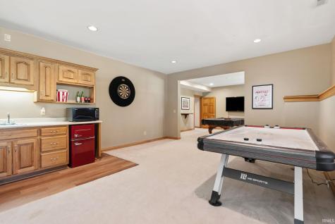 11120 Creekwood Court Fort Wayne IN 46818