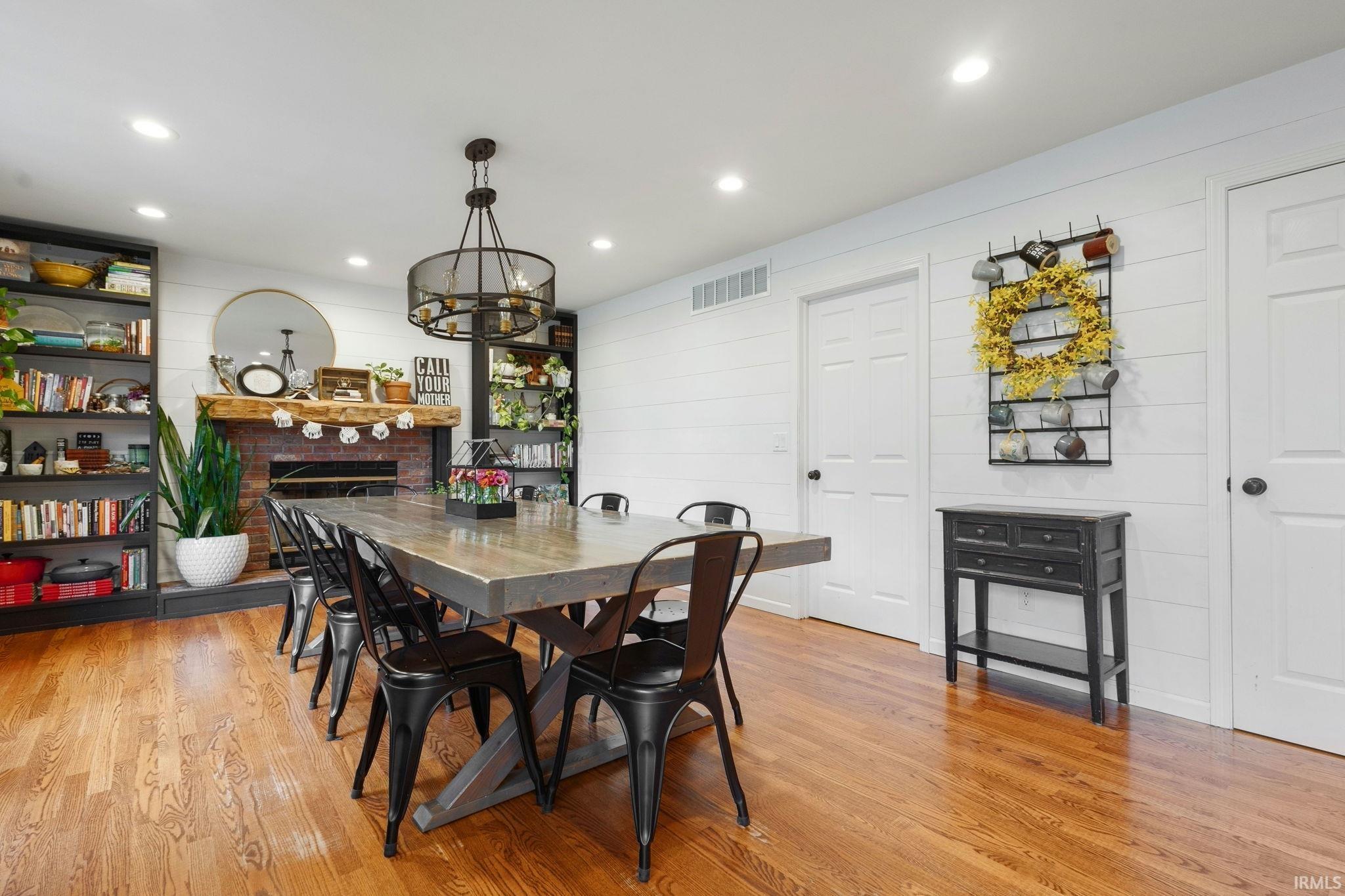 53335 Hickory Road South Bend IN 46635
