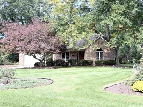 57360 Peachstone Drive South Bend IN 46619