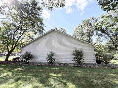 57360 Peachstone Drive South Bend IN 46619