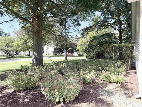 57360 Peachstone Drive South Bend IN 46619