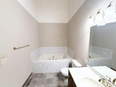 57360 Peachstone Drive South Bend IN 46619
