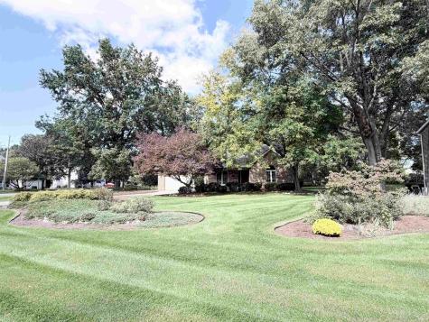 57360 Peachstone Drive South Bend IN 46619