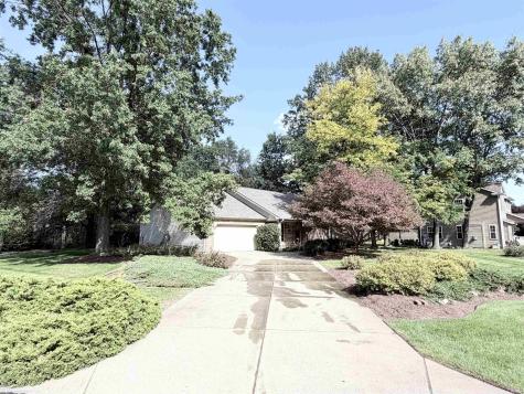 57360 Peachstone Drive South Bend IN 46619