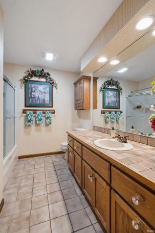 103 Wayne Place Sharpsville IN 46068