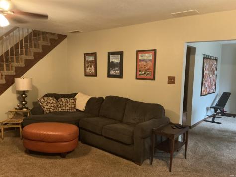 6612 Pinehurst Drive Evansville IN 47711