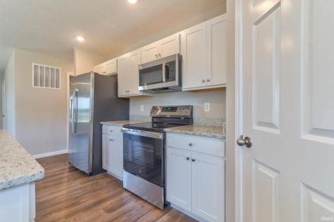 13934 Persimmon Lane Evansville IN 47725