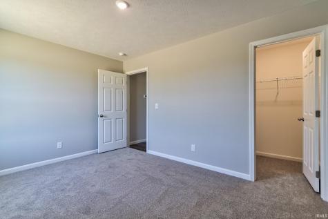13934 Persimmon Lane Evansville IN 47725