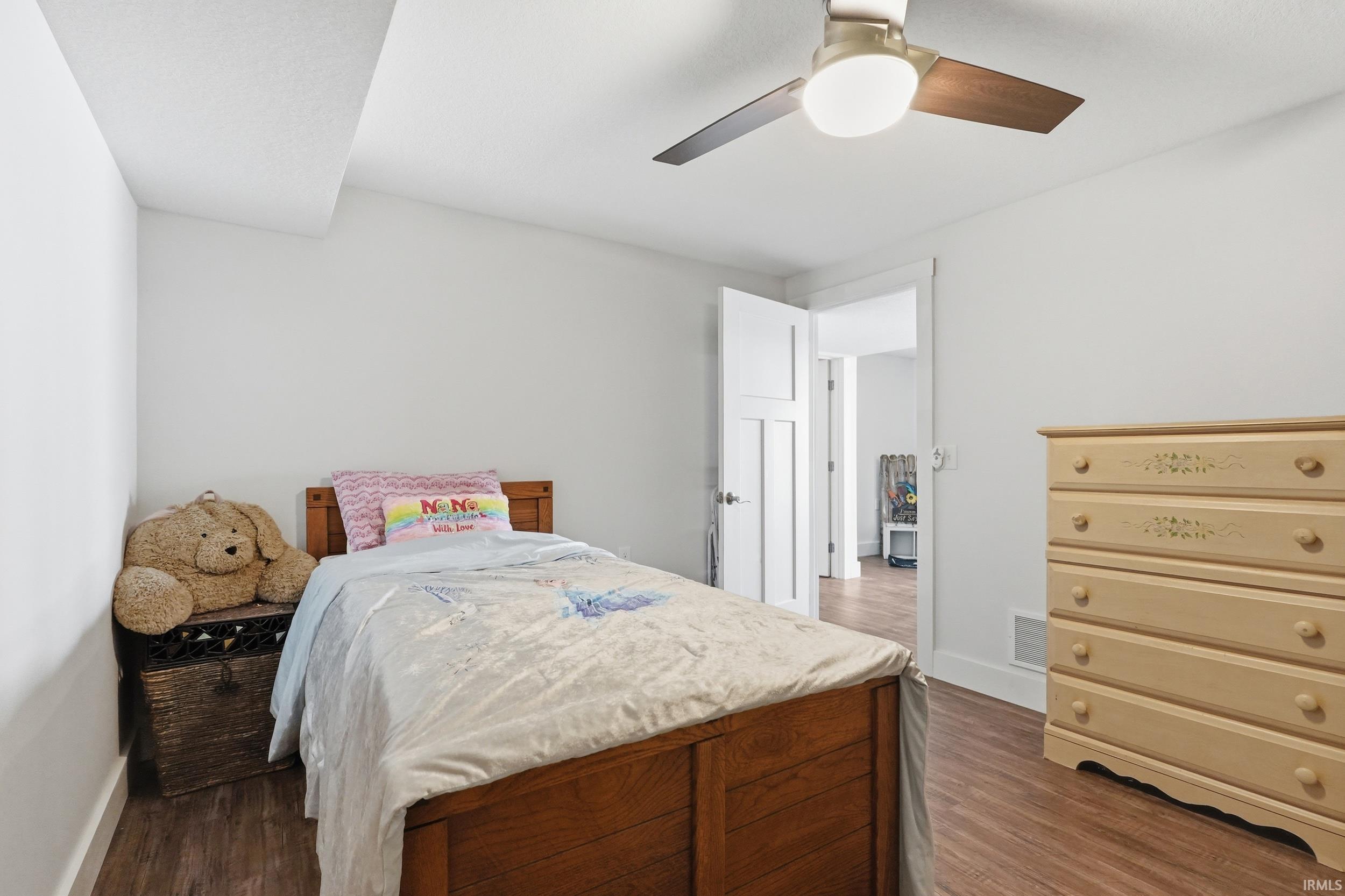 40 Lane 105c Turkey Lake Lagrange IN 46761