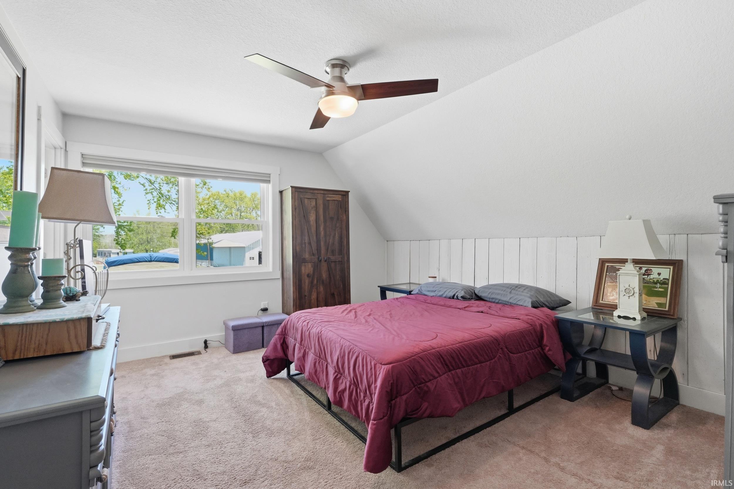 40 Lane 105c Turkey Lake Lagrange IN 46761