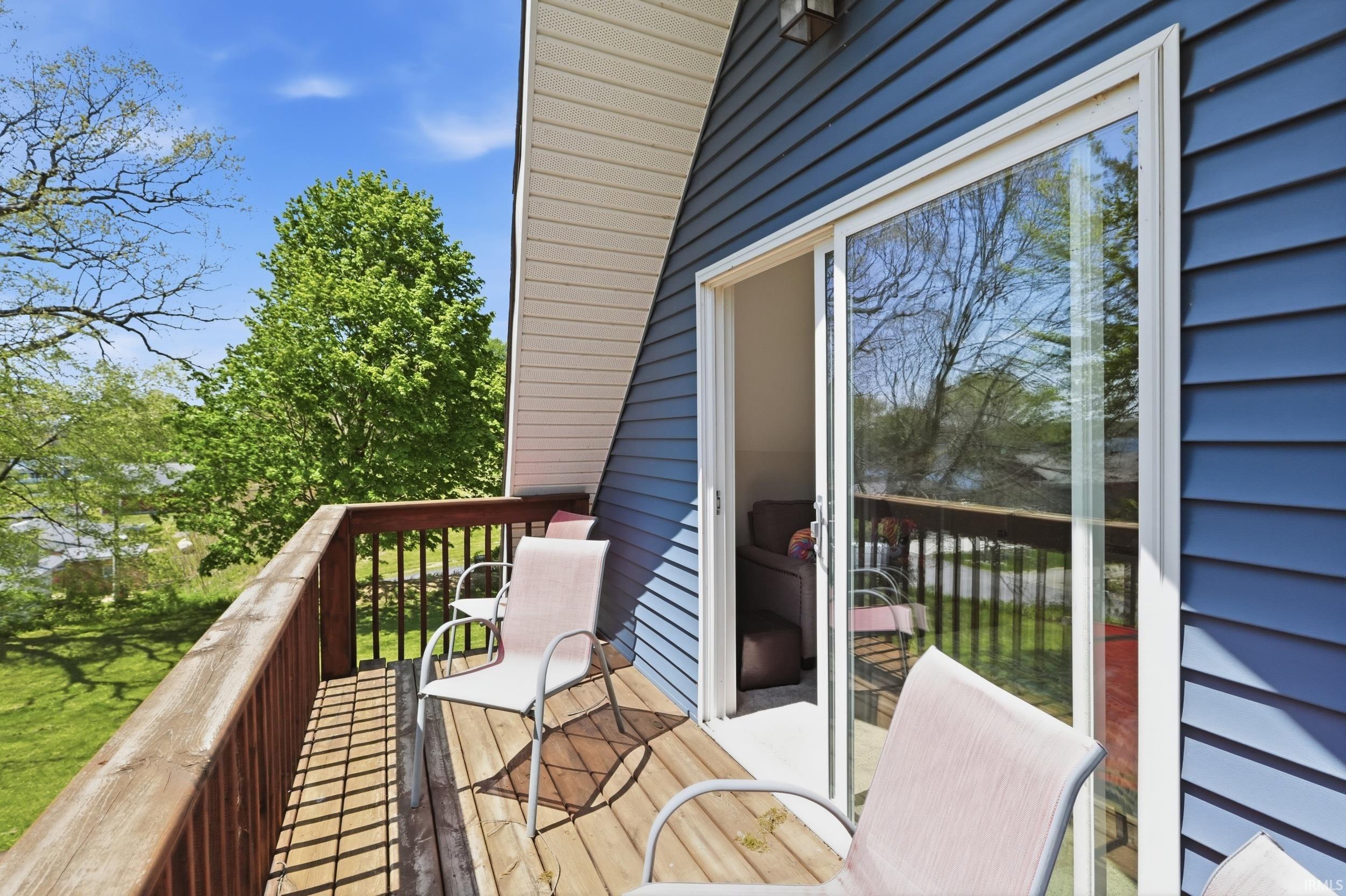 40 Lane 105c Turkey Lake Lagrange IN 46761