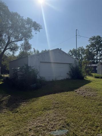 5911 S Sr 1 Bluffton IN 46714