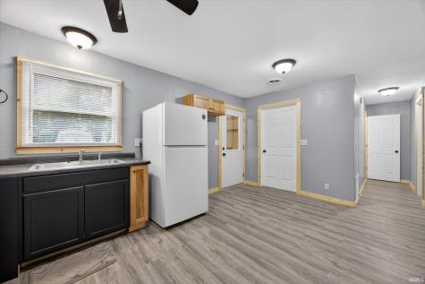 409 R Street Bedford IN 47421