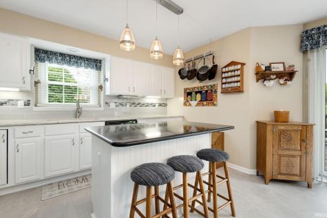 60506 Woodstock Drive South Bend IN 46614