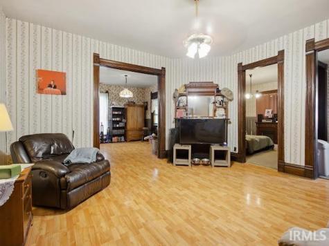 517 E North A Street Gas City IN 46933