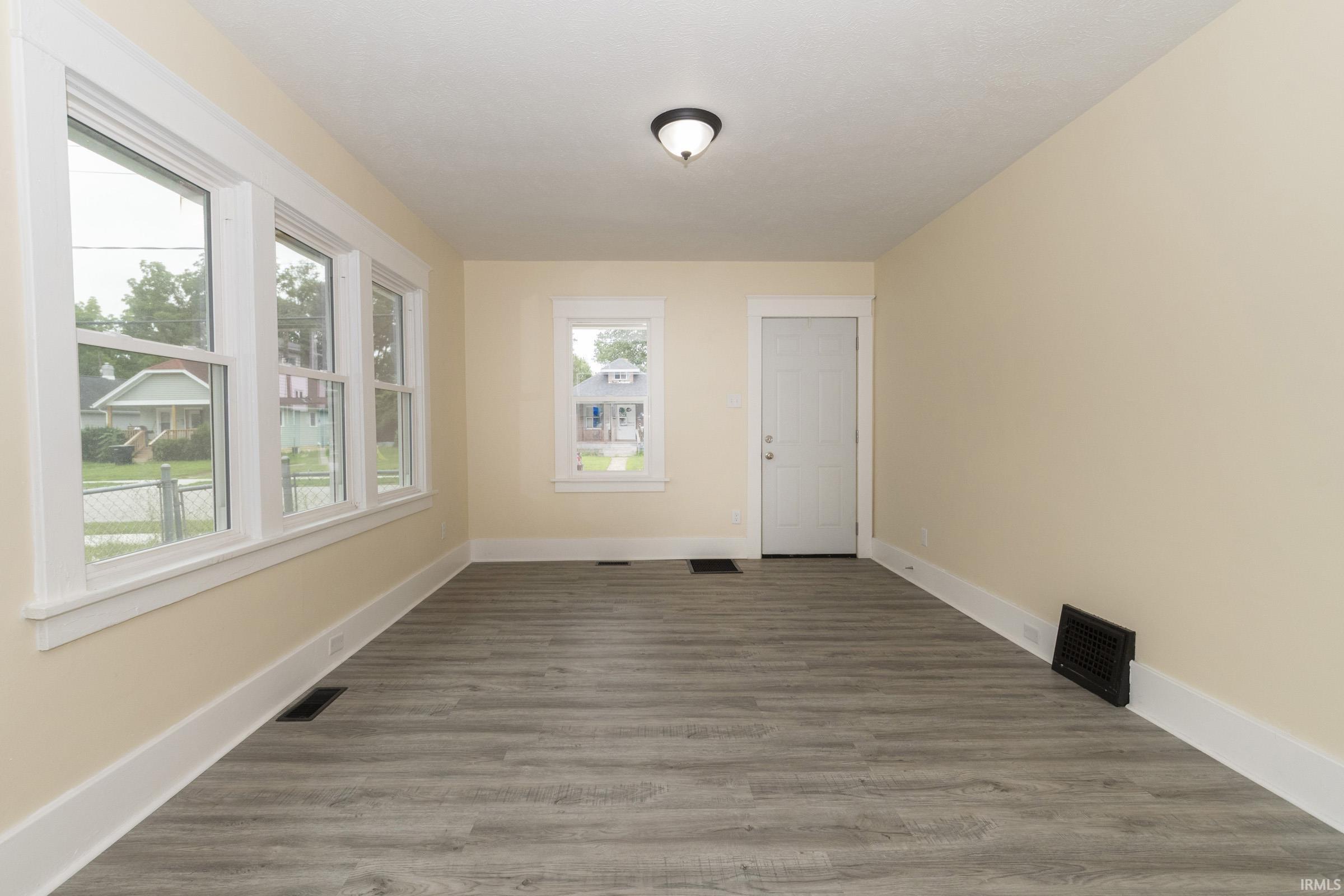 814 Sancome Avenue South Bend IN 46628