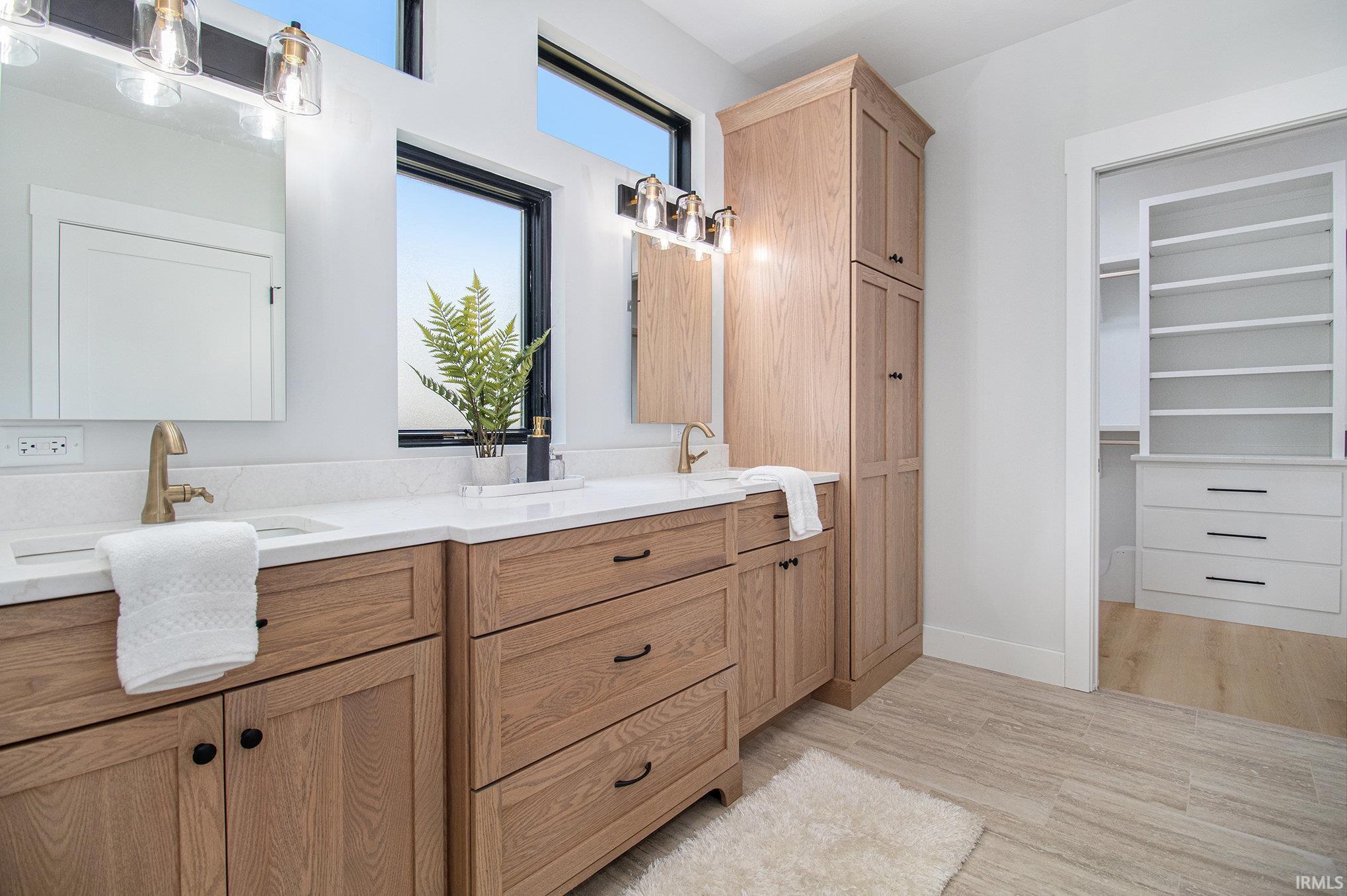 52335 Gumwood Granger IN 46530