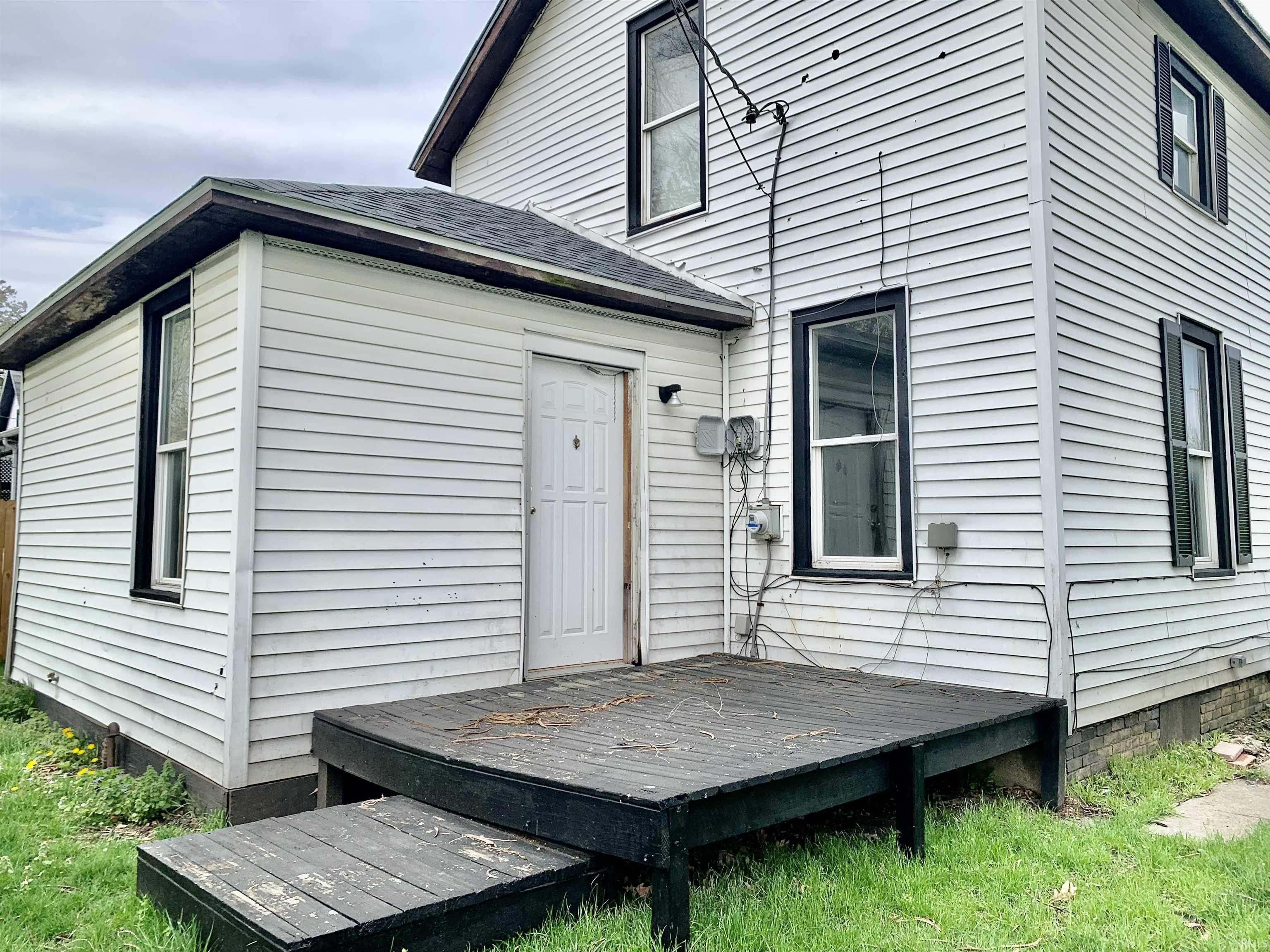 1007 Mason Street Elkhart IN 46516