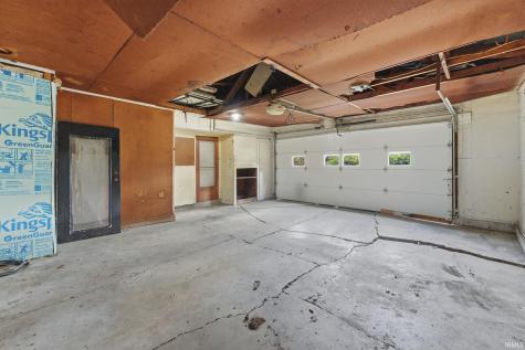 1928 Glenwood Avenue Fort Wayne IN 46805