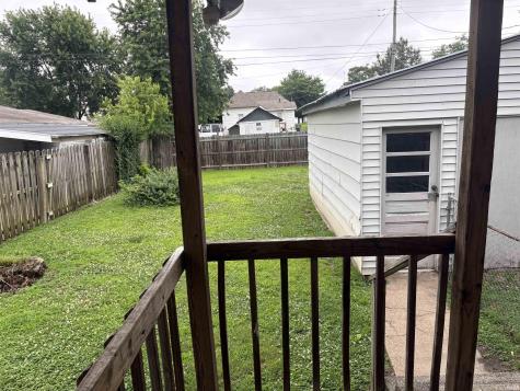 1216 N 12th Street Vincennes IN 47591