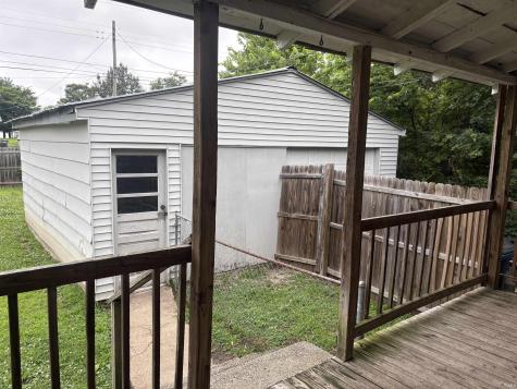 1216 N 12th Street Vincennes IN 47591