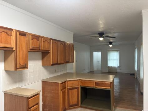 1216 N 12th Street Vincennes IN 47591