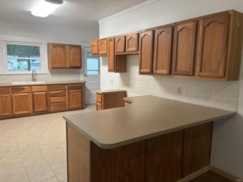 1216 N 12th Street Vincennes IN 47591