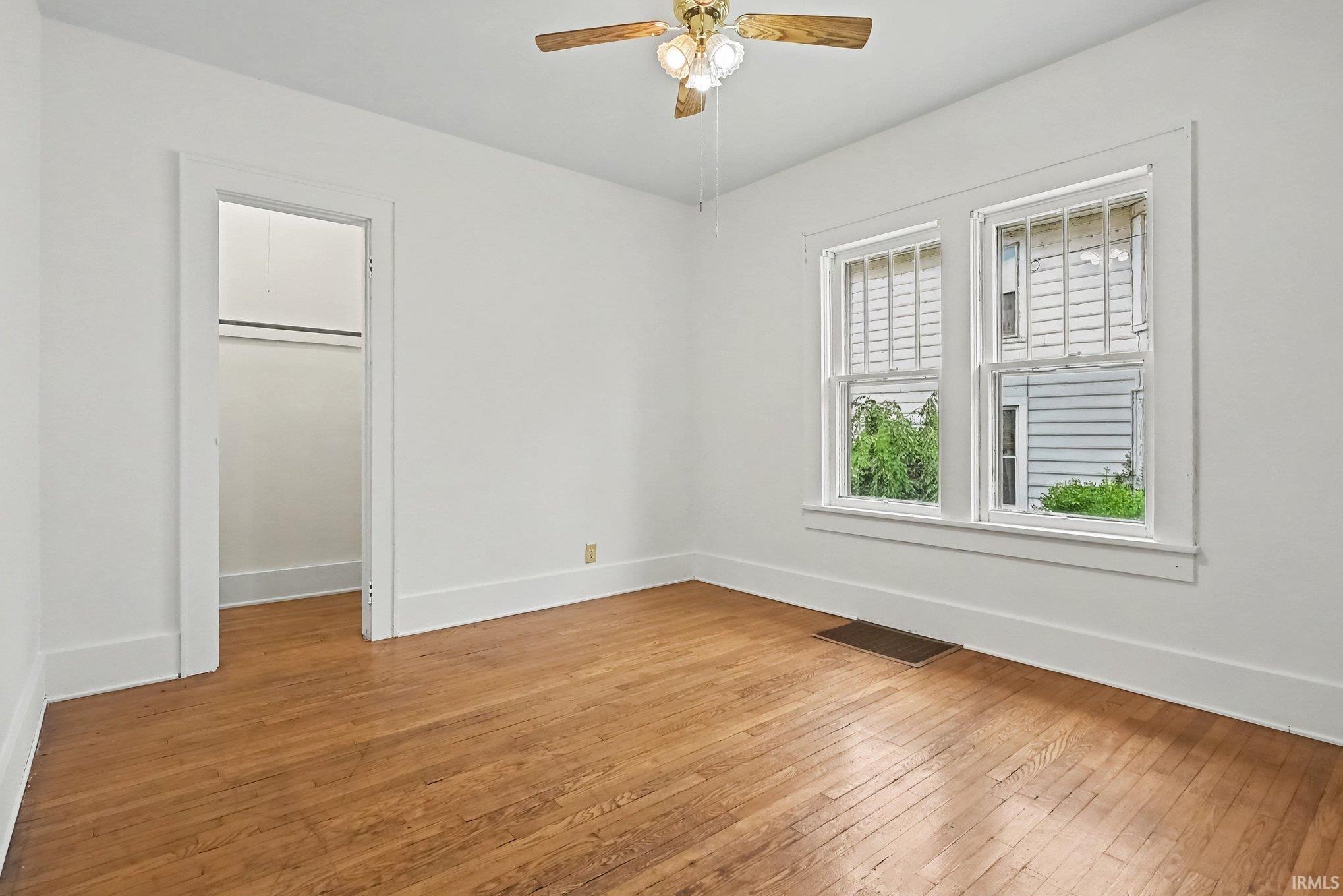 919 E Market Street Warsaw IN 46580