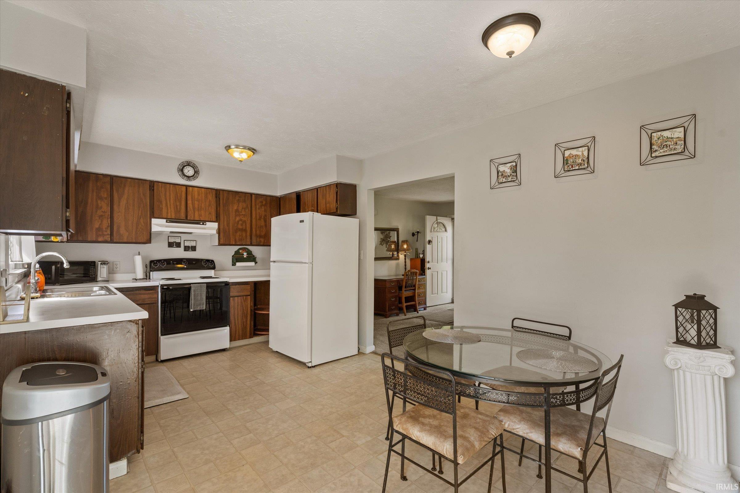 7785 N Hudson Boulevard New Carlisle IN 46552