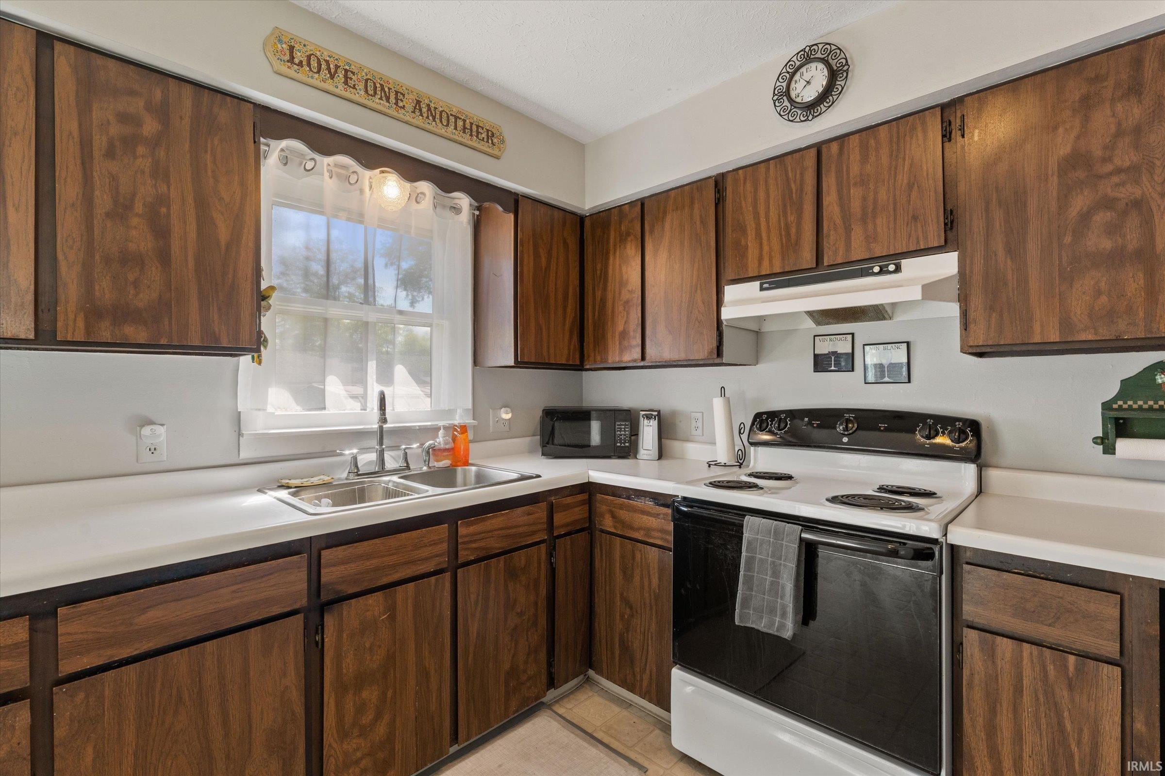 7785 N Hudson Boulevard New Carlisle IN 46552