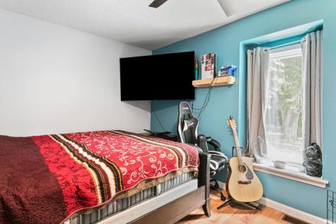 4332 Kankakee Trail South Bend IN 46619