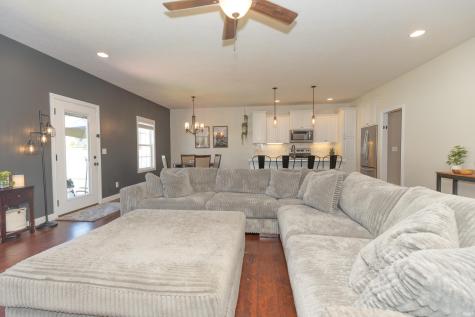 1415 Breezy Creek Drive Evansville IN 47720