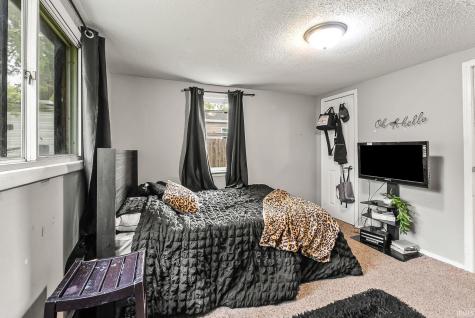 333 Pursley Drive Fort Wayne IN 46807