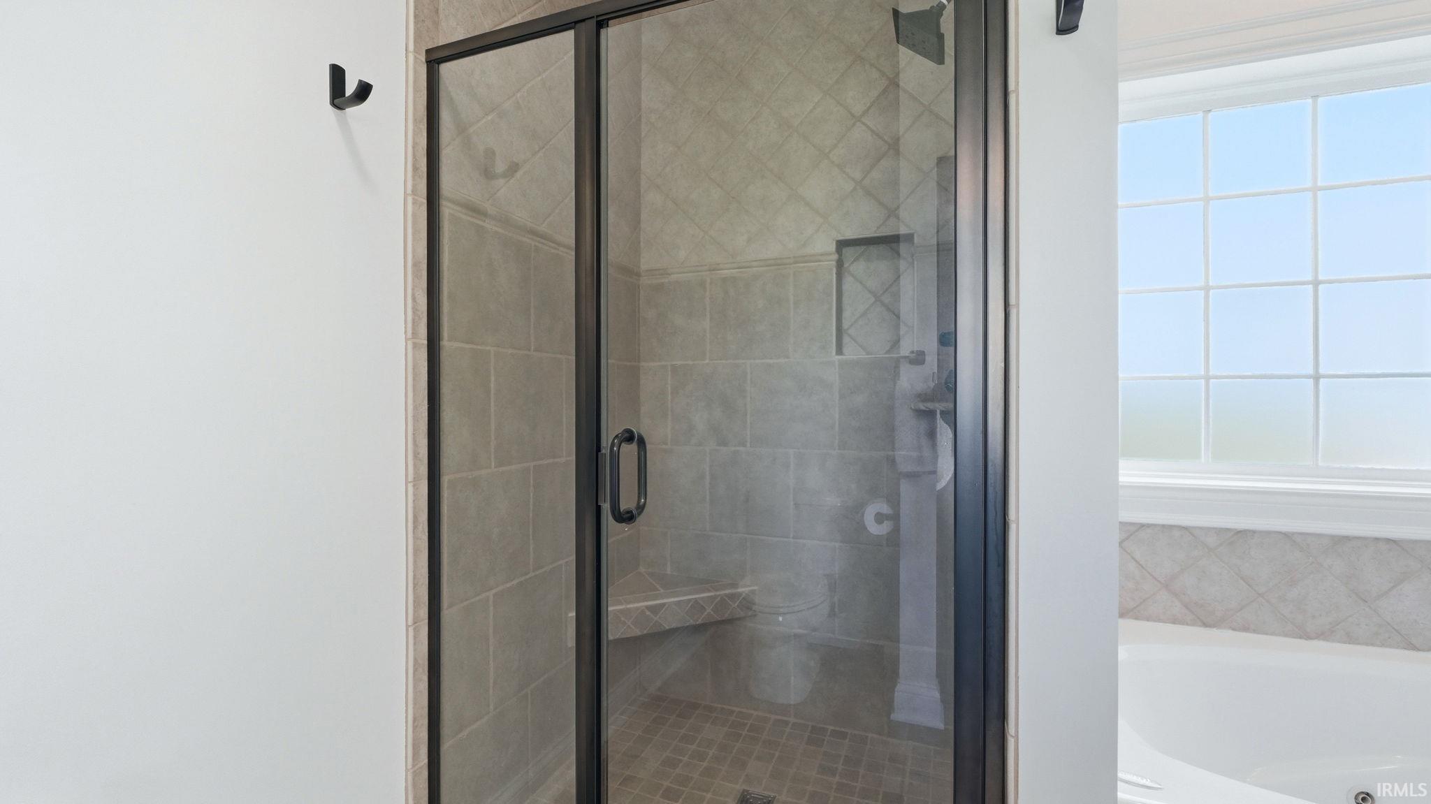 2570 E Ontario Lane Warsaw IN 46582